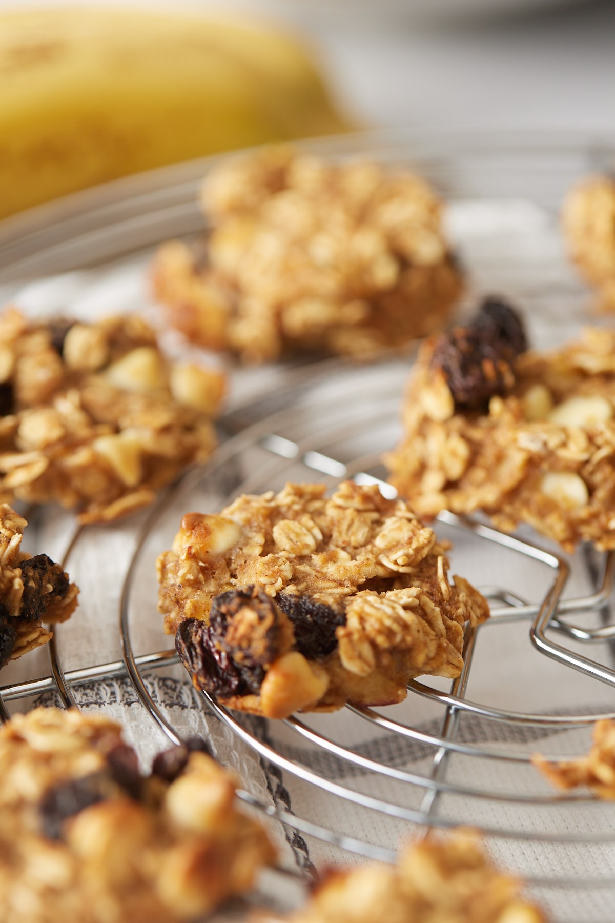 banana oatmeal breakfast cookie on cooling rack