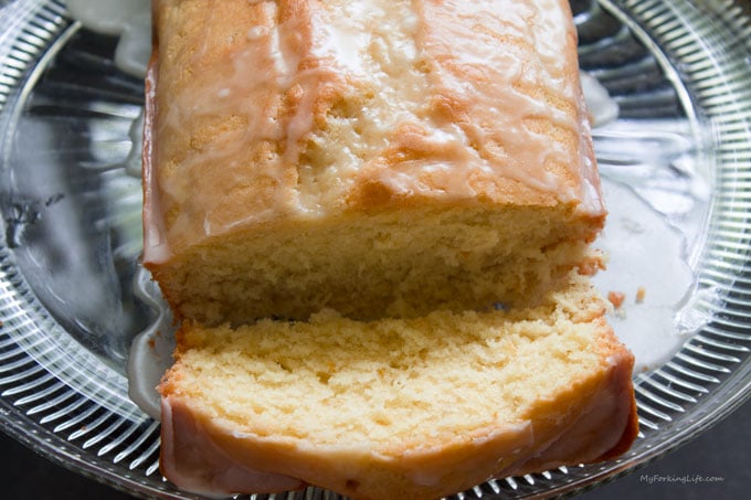 grapefruit bcake on glass plate with glass