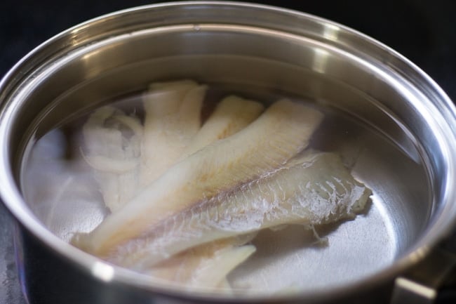 saltfish in water soaking