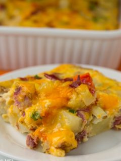 Corned Beef Hash Breakfast. Corned beef casserole for breakfast. Perfect for meal prep. Perfect for a St. Patrick's Day Breakfast