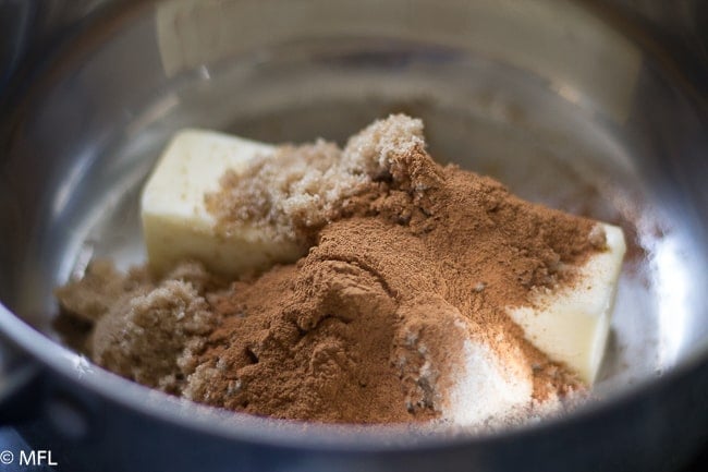 Thbutter covered with sugar and cinnamon