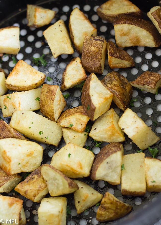 breakfast potatoes in air fryer basket