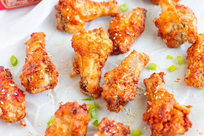 air fried chicken wing with green onion
