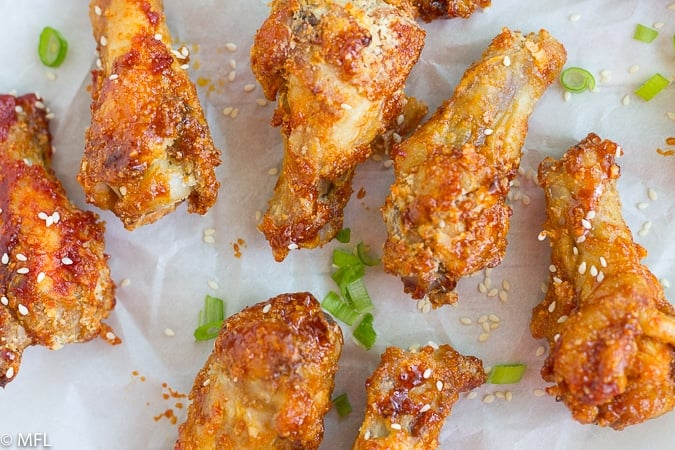 air fried chicken wings with green onion