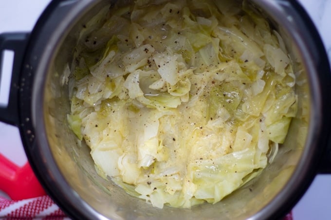 Instant Pot Pressure Cooker Cabbage Soup - Ninja Foodi Cabbage Soup