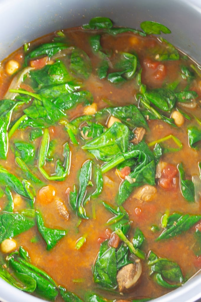 finished moroccan spiced soup with added spinach