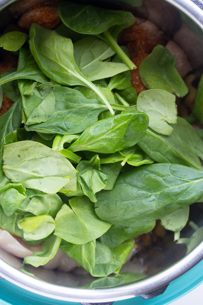 spinach in pressure cooker for creamy cajun chicken pasta