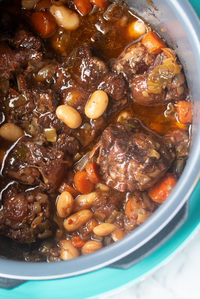 oxtail inside pot