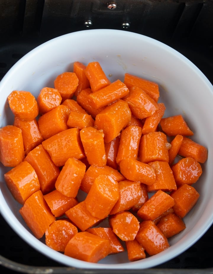 https://www.myforkinglife.com/wp-content/uploads/2019/11/air-fryer-carrots-21.jpg