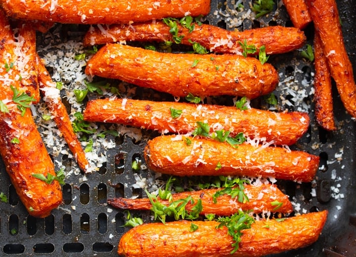 carrots in air fryer basket