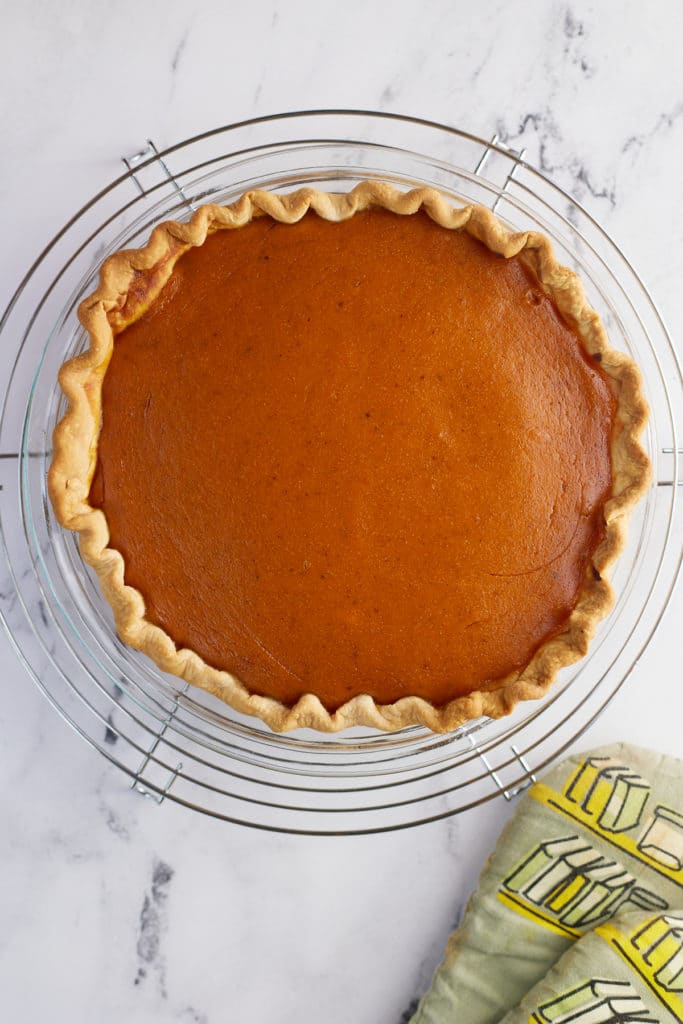 Overhead shot of the baked pumpkin pie.