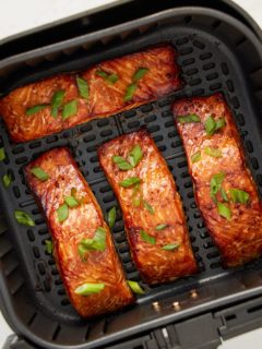 salmon in air fryer basket