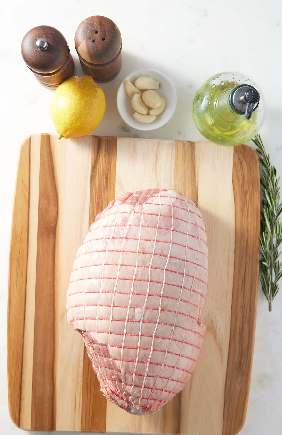 ingredients for roasted leg of lamb