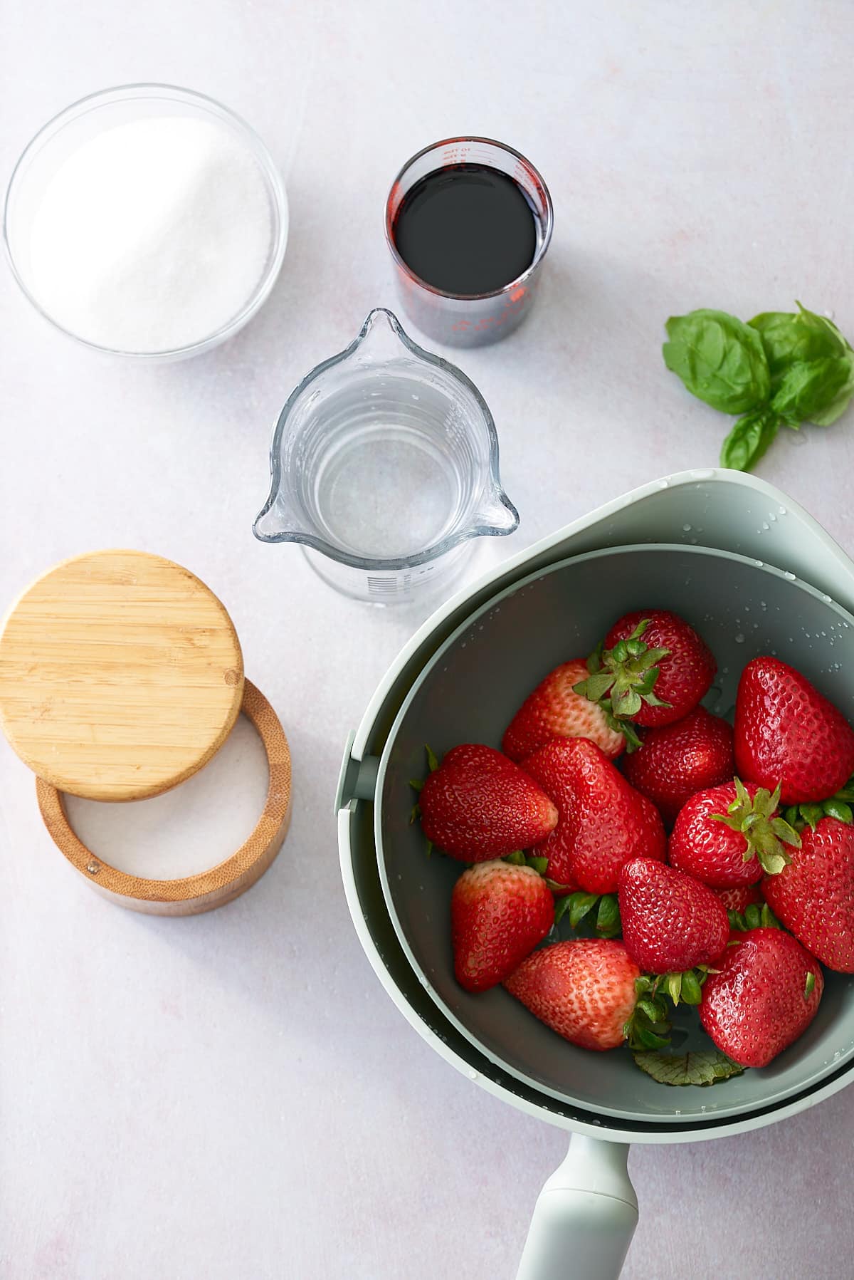 Pickled strawberry ingredients.