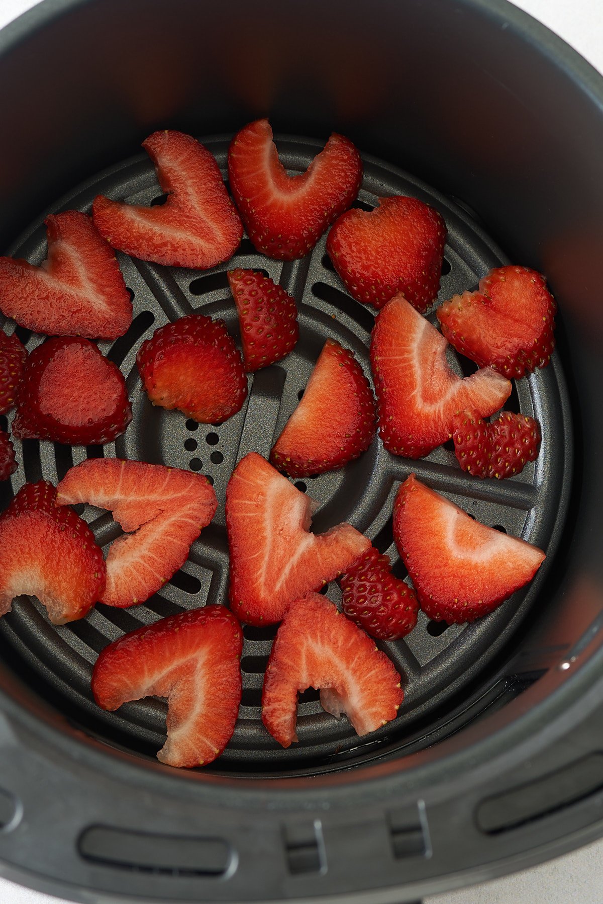 fresh strawberries in air fryer basket