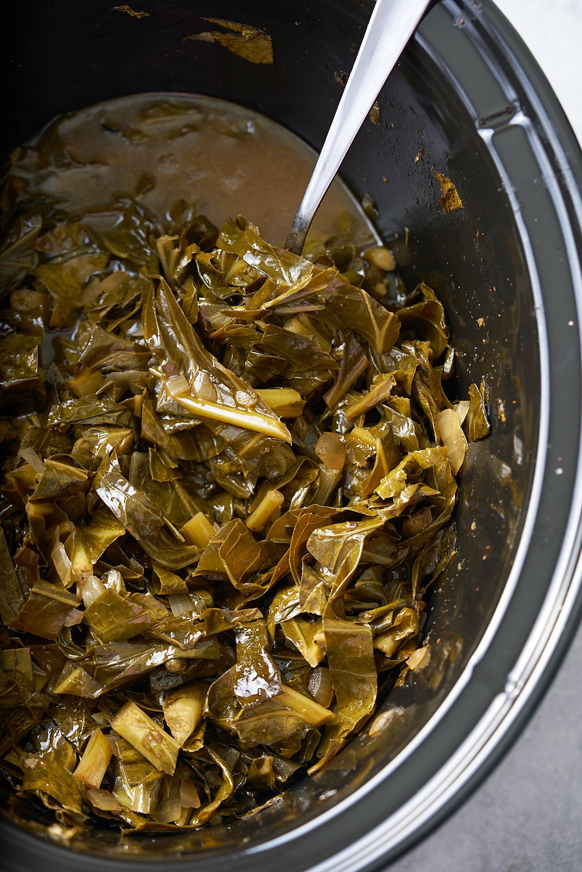 Crockpot Collard Greens Recipe - Moms with Crockpots