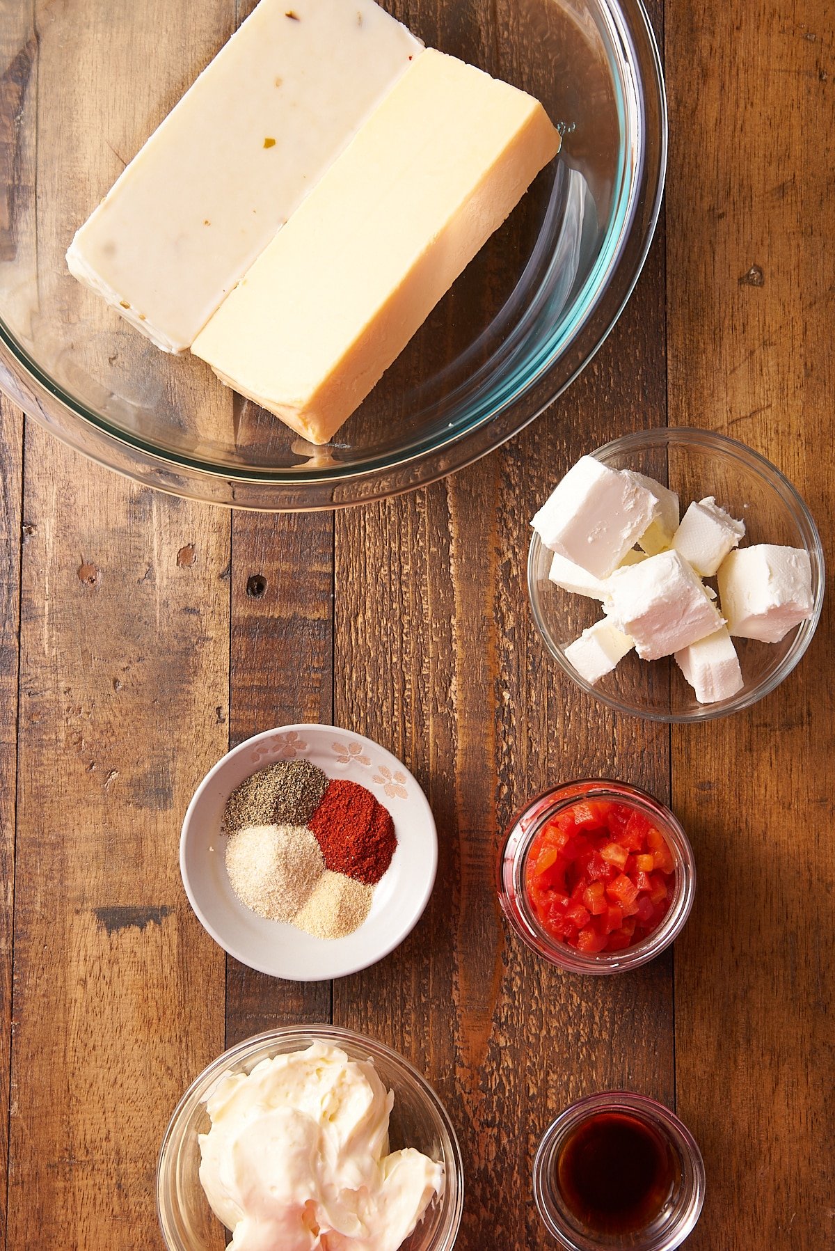 Ingredients for pimento cheese