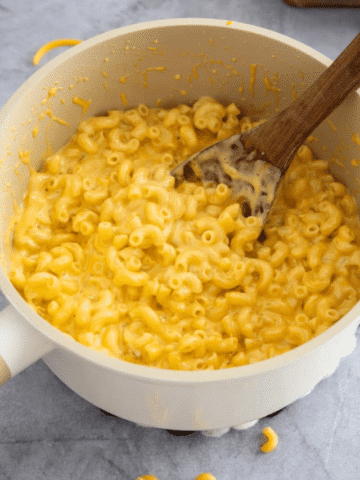 Creamy Stovetop Mac and Cheese