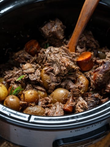 pot roast and vegetables in crockpot